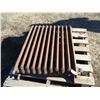 Image 4 : REMOTE PICKUP IN TUGASKE, SK - Gurney vintage radiator - 26"x38" with 11 baffles