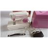 Image 2 : Sears lockstitch childs sewing machine with box (battery operated)