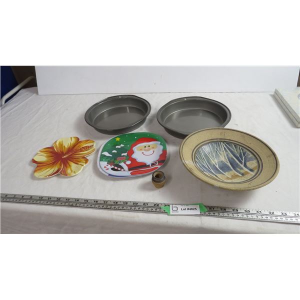 EKCO baking pans + misc