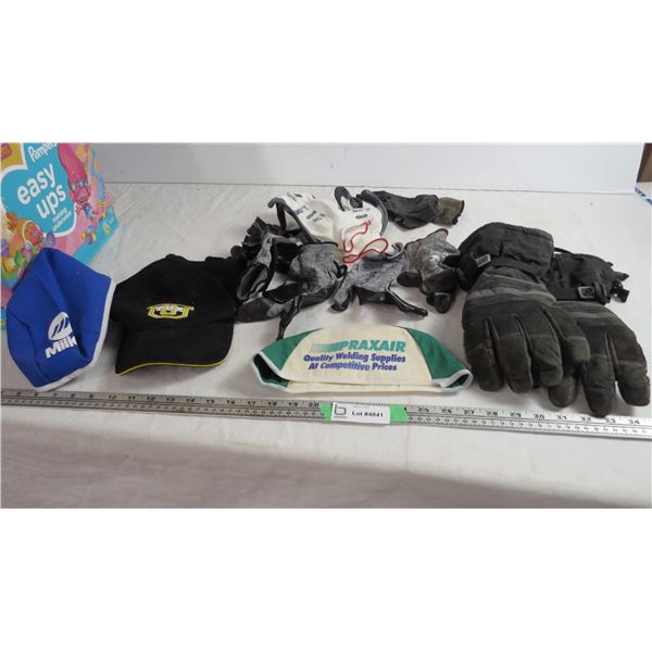 gloves + hats