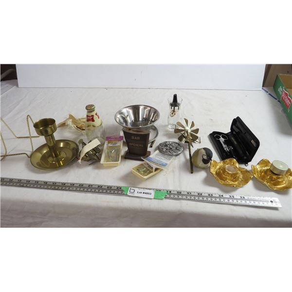 lot of miscellaneous household