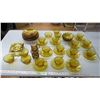 Image 1 : vintage amber glass dinnerware set (1 plate is chipped)