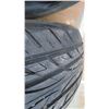 Image 7 : 2 used tires - yokohoma, weathermaxx - 195 /60r15