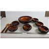 Image 1 : wooden bowls, spoon + fork
