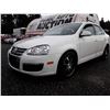 Image 1 : C2 --  2006 VW JETTA 2.5L  , White , 192255  KM's