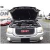 Image 25 : F2 --  2005 GMC ENVOY , Grey , 209878  KM's