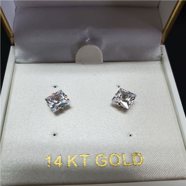 New 14kt Gold Cubic Zirconia Stud Earrings