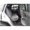 Image 34 : F2 --  2005 GMC ENVOY , Grey , 209878  KM's