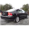 Image 8 : B6 --  2004 VOLVO S60  , Black , 189611  KM's