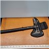Image 2 : New SOG Throwing Axe W/Sheath