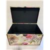 Image 2 : Floral Paris Trunk