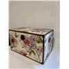 Image 4 : Floral Paris Trunk