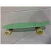 Image 1 : Razor Retro Skateboard