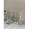 Image 4 : 7 Various Glass Vases