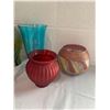 Image 4 : 8 Colored Glass Vases
