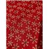 Image 2 : Red Snowflake Tree Skirt