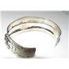 Image 6 : Navajo Thunderbird Cuff Bracelet Sterling Sleeping