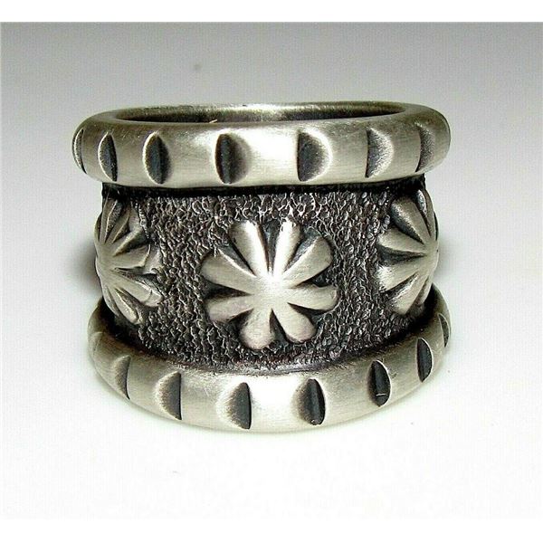 Navajo MONTY CLAW Ring Size 8 Tufa Cast Sterling Silver