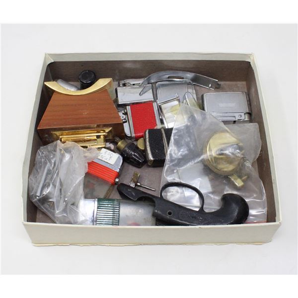 BOX ASSORTED VINTAGE PROJECT LIGHTERS