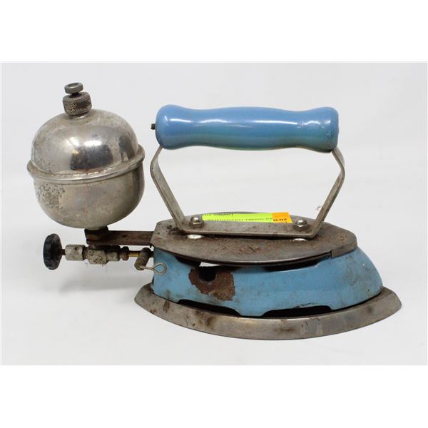 ANTIQUE ENAMEL COLEMAN FUEL IRON