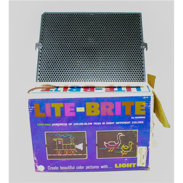 1960S LITE BRITE SET WITH BOX PEGS MORE