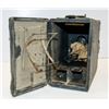 Image 2 : ANTIQUE BOX CAMERA FOR REPAIR
