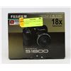 Image 1 : FUJI FILM S1800 CAMERA WORKING WITH BOX