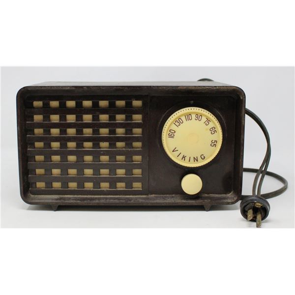 1950S BAKELITE VIKING RADIO