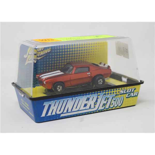 HO SCALE THUNDERJET SLOT CAR IN CASE CAMARO