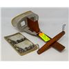 Image 1 : ANTIQUE STEREO VIEW CARD VIEWER