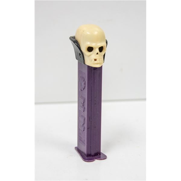 RARE DR SKULL SKELETON PEZ DISPENSER VINTAGE
