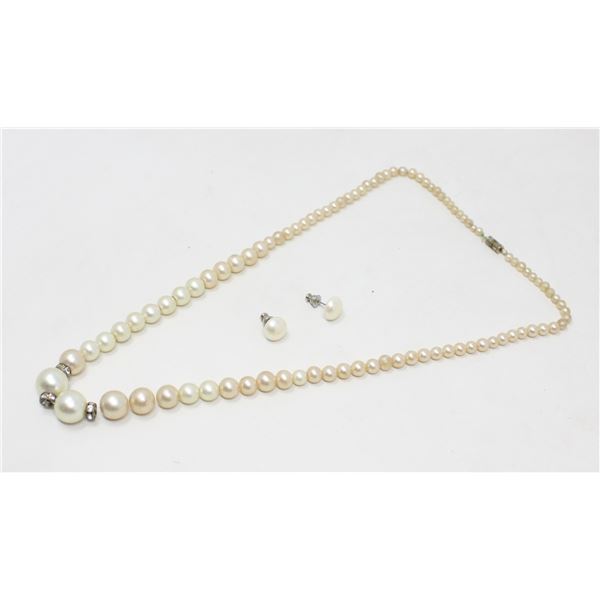 FAUX PEARL NECKLACE WITH EARRINGS