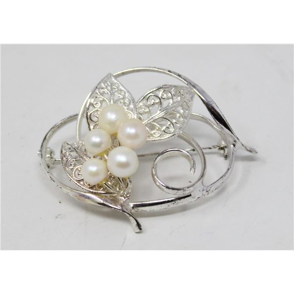 ORNATE FAUX PEARL BROOCH