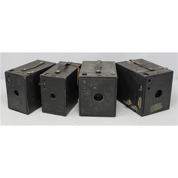 LOT OF VINTAGE CAMERAS