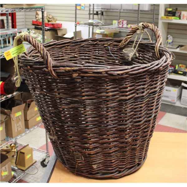 LARGE WICKER BASKET