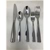 Image 1 : Moments Cutlery Setting