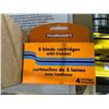 Image 2 : Pharmasave 5 Blade Cartridge with trimmer 6X4 Cartridge