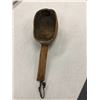 Image 2 : Early 1800's Hand Carved LADEL Sioux. - 12in