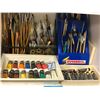 Image 1 : Shelf Lot of Artist Supplies - Oil & Watercolour Paints and Brushes