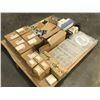 Image 3 : Lot of Misc. Hardware / Belts / Fittings