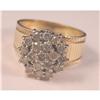 Image 1 : 10 Kt Gold Tapered Band Ring with a 19 Diamond #2353814