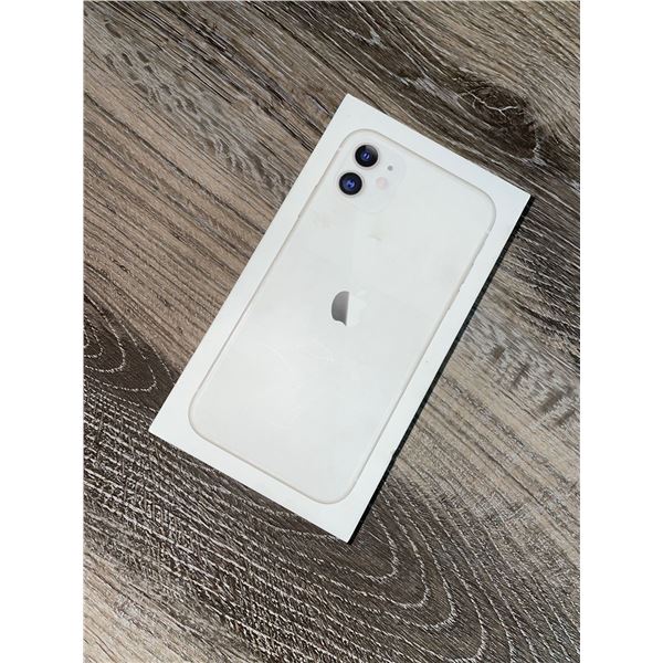 Iphone 11 64GB y Audifonos BEATS