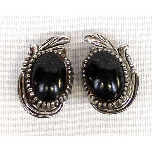 Vintage Onyx Clip-on Earrings