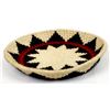 Image 3 : Native American Navajo Yarn Basket