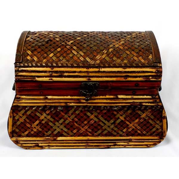 Wicker Basket Trunk