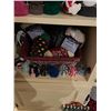 Image 2 : Let It Snow Mudroom Caddy