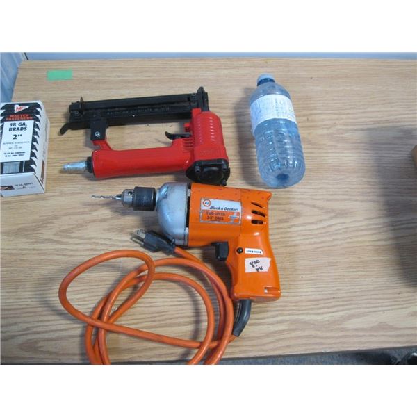 Black & Decker 3/8" Drill/Brad Nailer