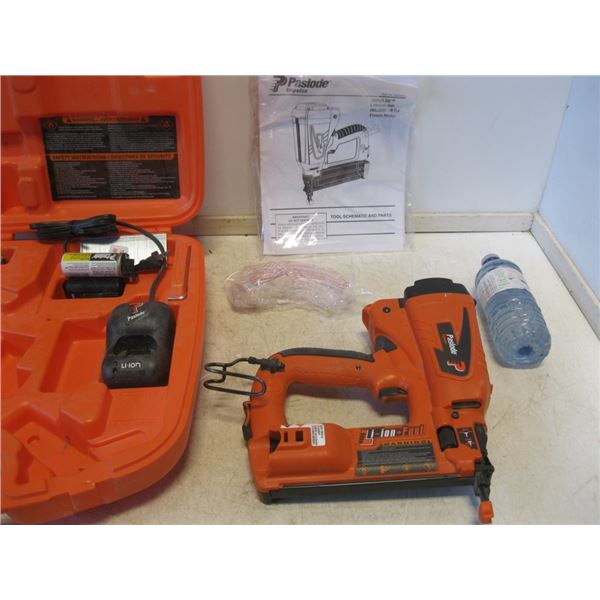 Paslode Finish Nailer