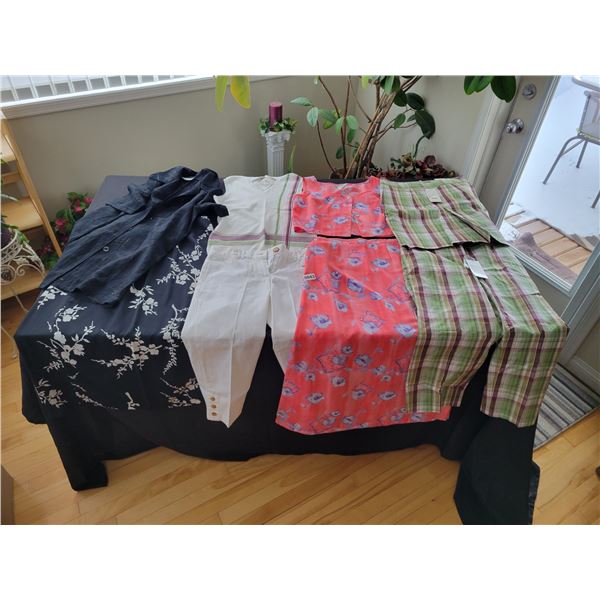 Women's Clothing (Some Brand New with Tags) Size Petite & Small