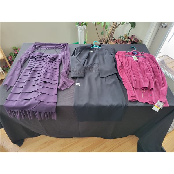 Women's Clothing (Some Brand New with Tags) Size Small & Medium
